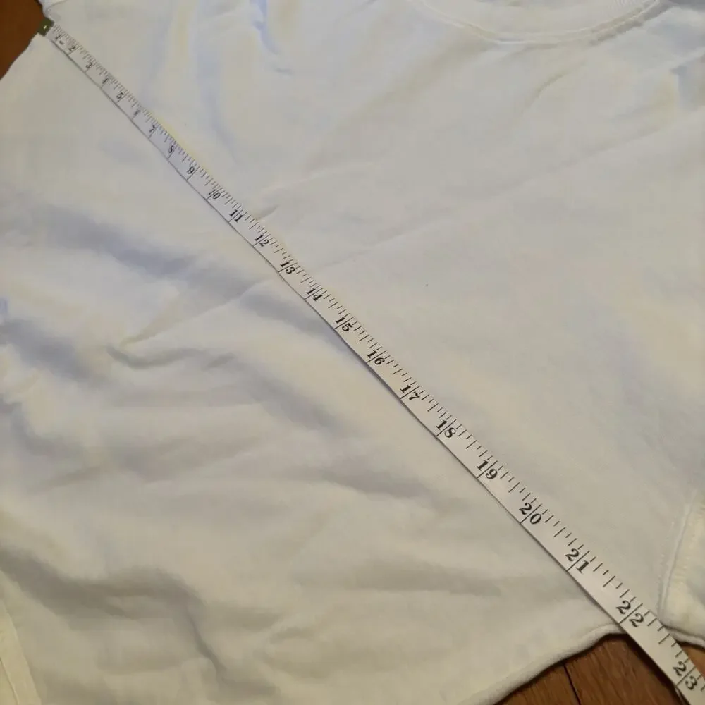 NWT ATHLETA Women’s Sundown Sweatshirt 2.0 White XS Stain New Workout Top